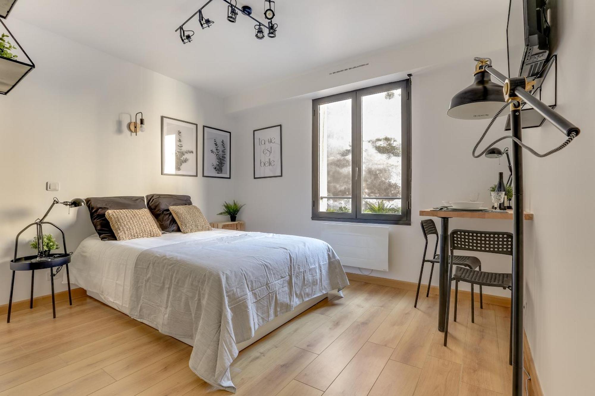 Suites Independantes Toutes Equipees Leopold Ou Carnot Nancy Pokój zdjęcie